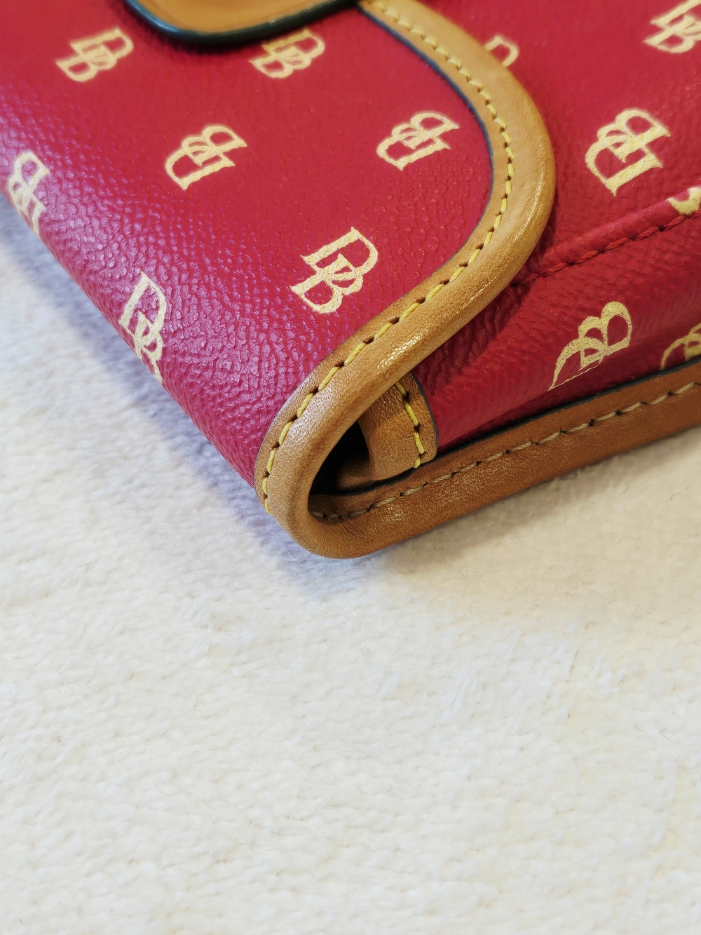 Dooney & Bourke Dark Pink Signature Logo Wristlet with Tan Leather Trim - Picture 6 of 12